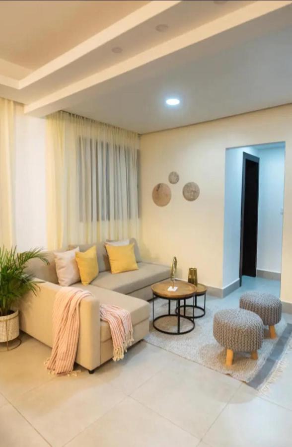 Torre Rialto Apartment ซานติอาโก เด ลอสกาบาเญโรส ภายนอก รูปภาพ